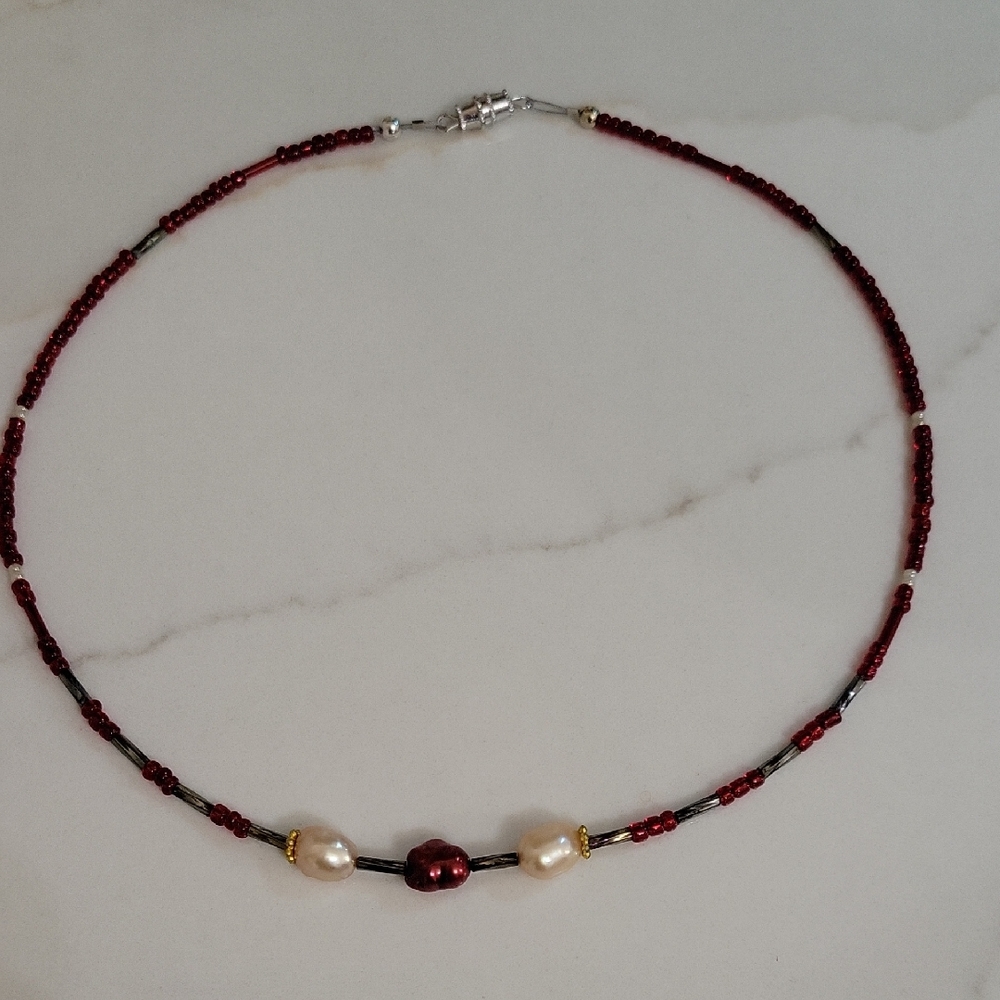 Elegant Red and Gold Beaded Necklace With 3 Freshwater Pearls.